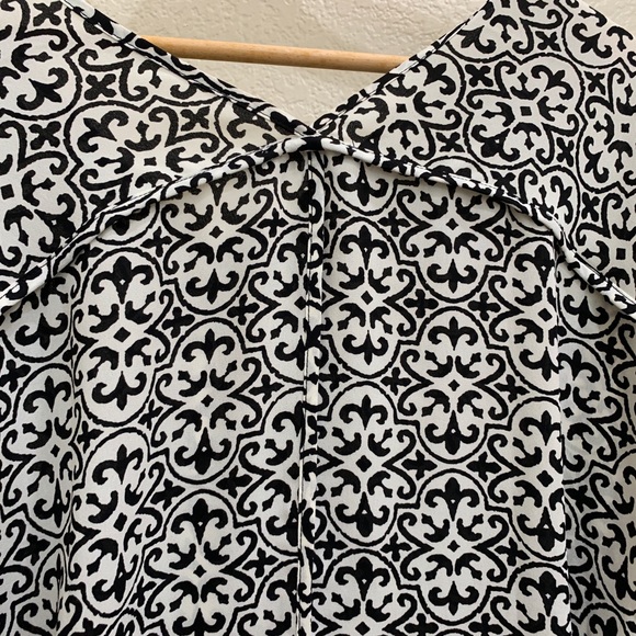 Lush high low blouse - Picture 6 of 6